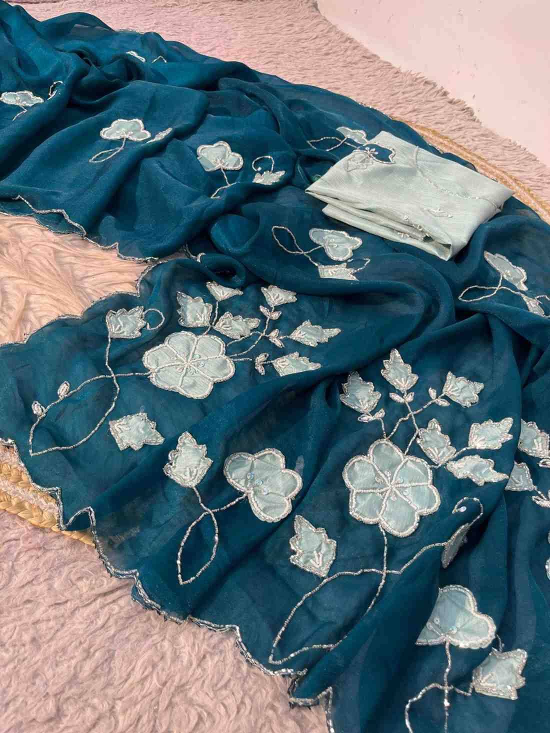 Vinayak handwork x nc moss Saree manufacturers in Kolkata
